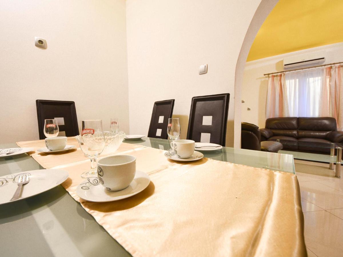 Apartment Anic-2 By Interhome Bagian luar foto
